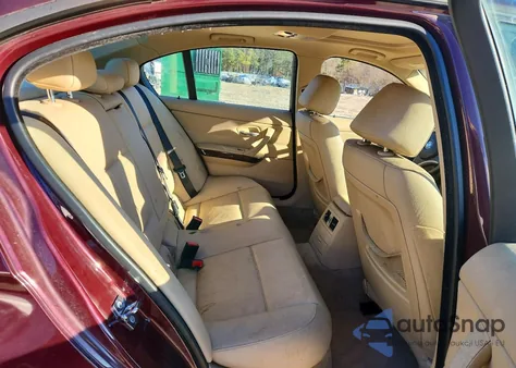 2008 BMW 328 Xi z USA, uszkodzony, nr VIN WBAVC93528K040828